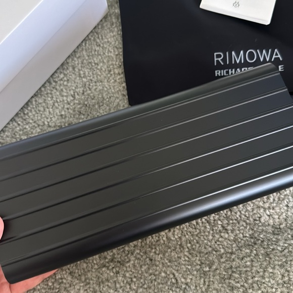 NEW RICHARD MILLE x RIMOWA collaborate Watch box - Picture 3 of 6